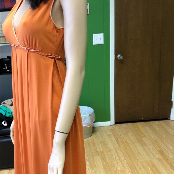 Dress - Picture 4 of 5